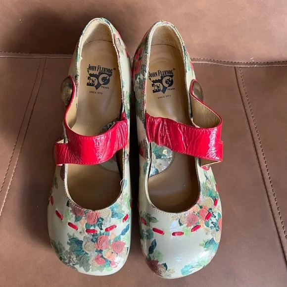 Fluevog Floral Mary Jane Heels with Red Strap - Picture 4 of 8